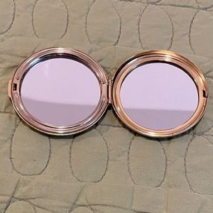 Gold-Tone Mirror Compact, With Stars, Rhinestones & double mirror W/snap closure